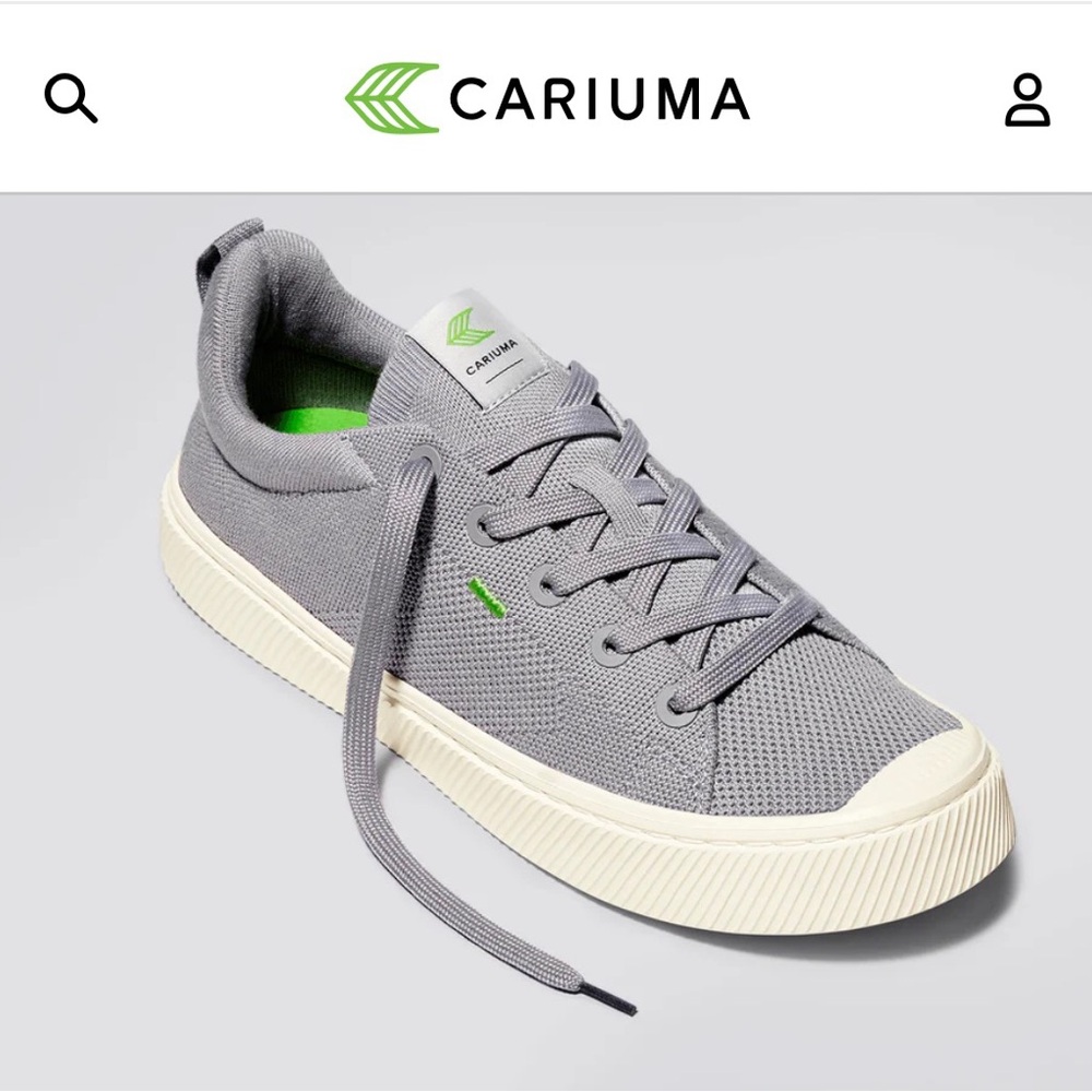 Cariuma- size 7 light grey knit sneakers - gently worn